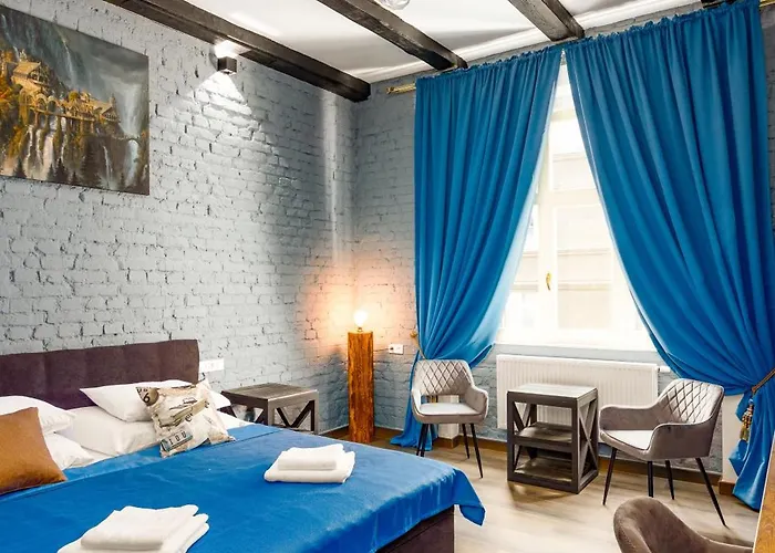 Karlovy Charme Inn By Rentez